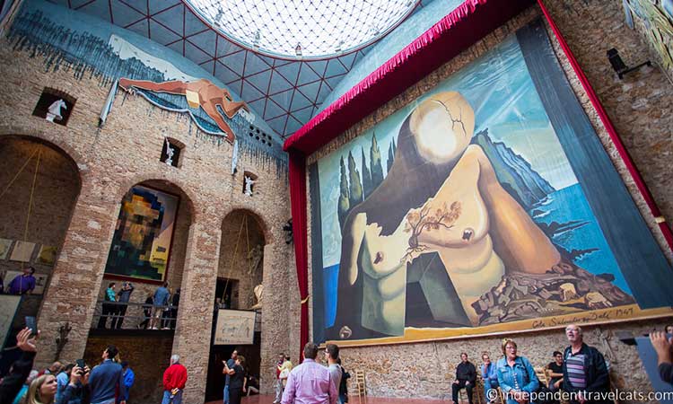 Dali Museum in the Dali Triangle, Best day trips from Barcelona