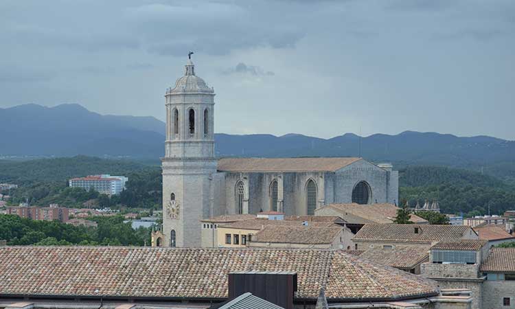 Girona Santa Maria Cathedral, Great sights in Spain