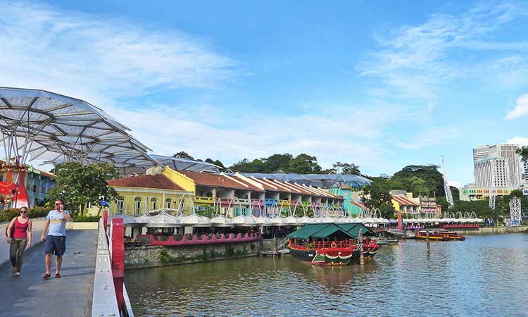 Clarke Quay, best areas to stay in Singapore