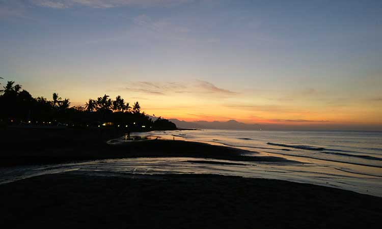 Lovina Beach, Bali, Norden von Bali, Strand, Sonnenuntergang