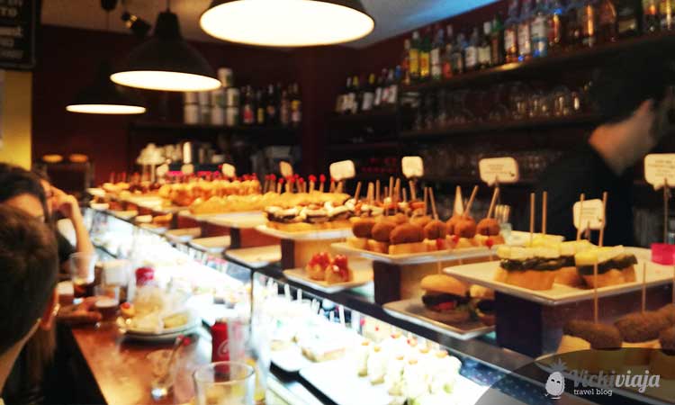 Best Tapas and Pinchos in Barcelona, Poble Sec, Tapasbar, Cheap Food in Barcelona