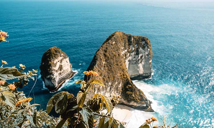 cliffs of Nusa Penida from above, sea, day trips from Bali