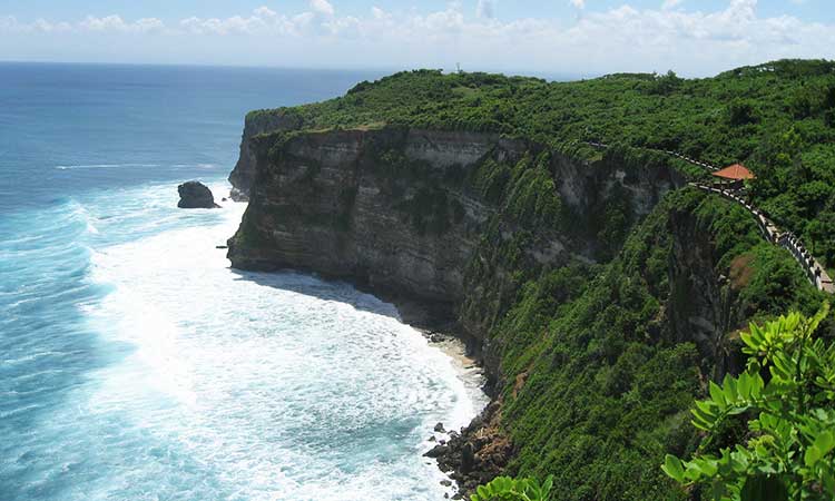 coast of uluwatu, Bali, cliffs, accommodation in Bali