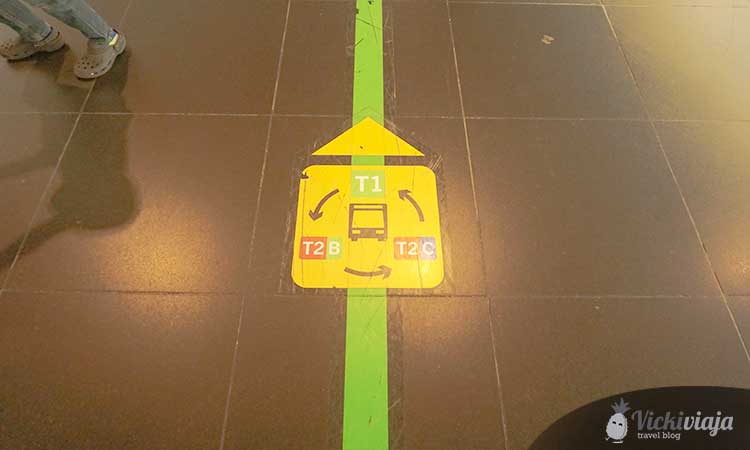 grüne Linien, Wegweiser am Barcelona Flughafen