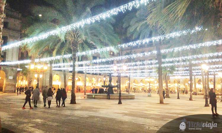 Winter decoration on the Placa Reial in Barcelona