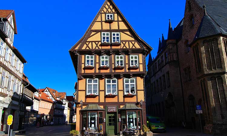 quedlinburg half-timbered house